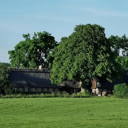 Hof Osterfeld Mittelangeln